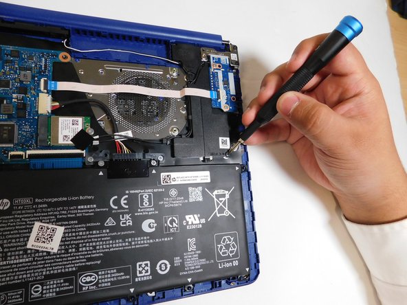 HP 14-dq0055dx Speaker Replacement: crwdns2935265:07crwdnd2935265:02crwdnd2935265:03crwdne2935265:0