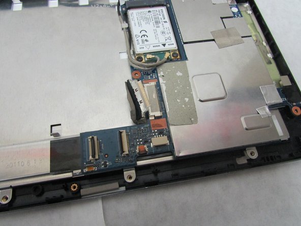 Acer Iconia Tab A501 Display Replacement: step 14, image 3 of 3