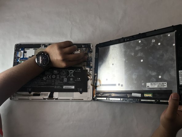 HP Elite x2 G1 1012 Motherboard Replacement Guide: 手順 3、 3の画像 3