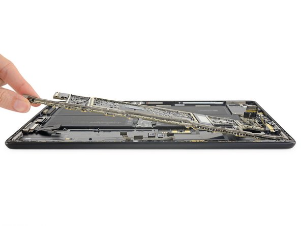 Microsoft Surface Pro X Teardown: crwdns2935265:06crwdnd2935265:03crwdnd2935265:03crwdne2935265:0