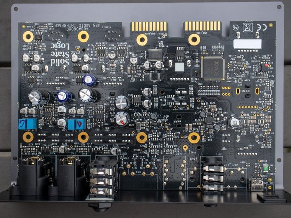 Solid State Logic SSL 2 Teardown, Examine the back of the PCB roughly: crwdns2935265:04crwdnd2935265:02crwdnd2935265:02crwdne2935265:0