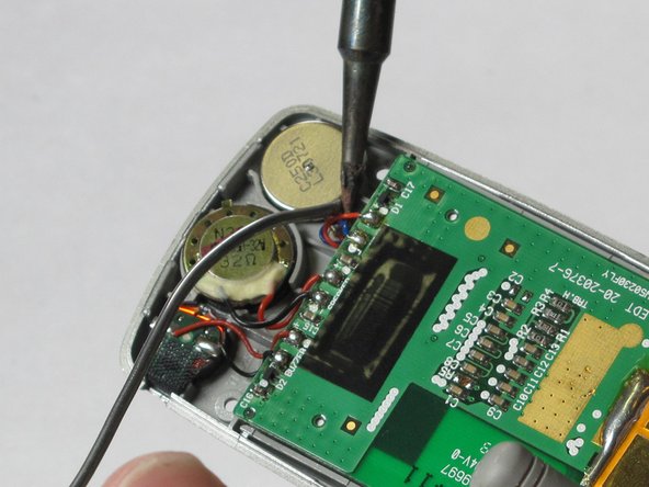 LG VX3100 Speaker Replacement: crwdns2935265:05crwdnd2935265:02crwdnd2935265:02crwdne2935265:0