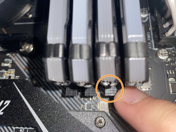 RDY Y70 001 RAM Replacement: passo 3, immagine 2 di 3