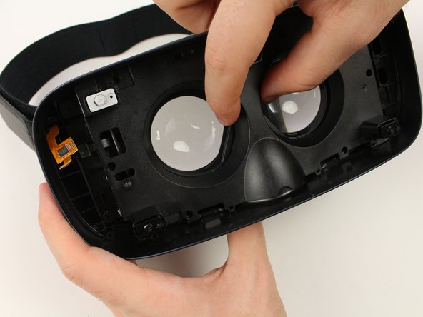 Samsung Gear VR With Controller Trackpad Replacement: crwdns2935265:08crwdnd2935265:02crwdnd2935265:03crwdne2935265:0