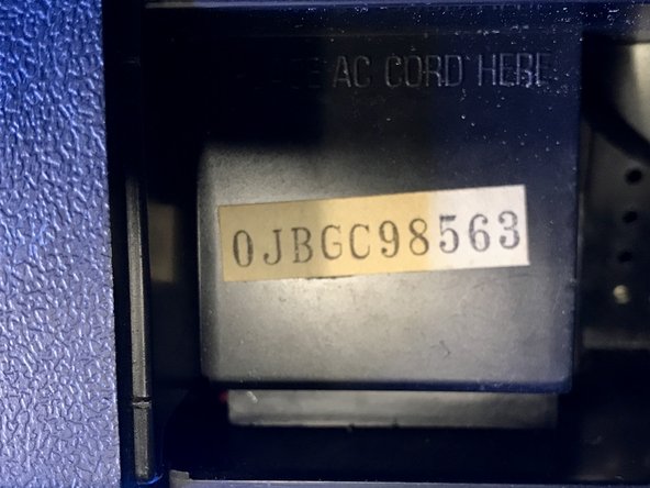 Panasonic RF-1101 Radio Disassembly, Speaker Ohms and Numbers: crwdns2935265:09crwdnd2935265:02crwdnd2935265:03crwdne2935265:0