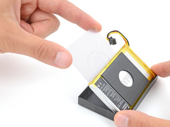 Analogue Pocket Battery Cell Replacement, Remove the battery: step 9, image 2 of 3