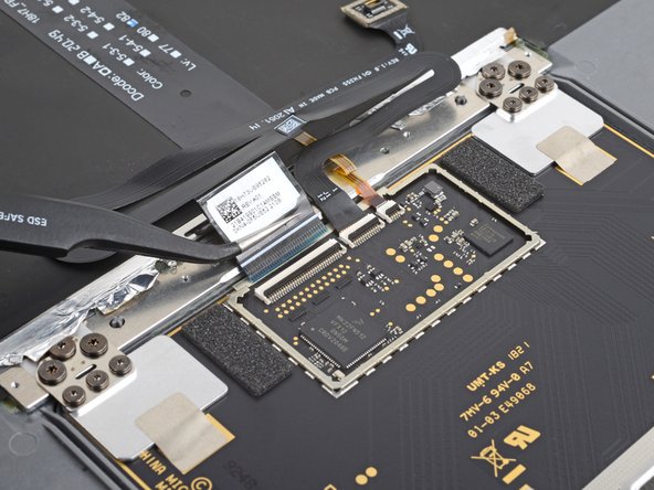 Microsoft Surface Laptop 5 (13.5-inch) Touchpad Replacement