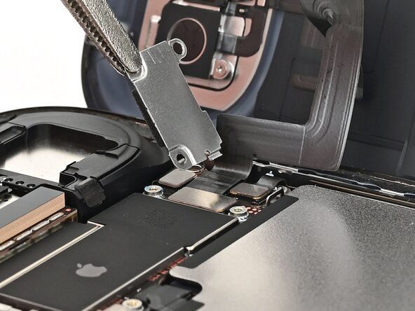 iPhone Air Back Glass Replacement: crwdns2935265:020crwdnd2935265:03crwdnd2935265:03crwdne2935265:0