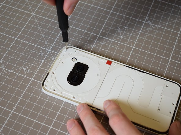 Nothing Phone (2a) Battery Replacement, Redo screw with a sticker on its head: crwdns2935265:032crwdnd2935265:02crwdnd2935265:02crwdne2935265:0