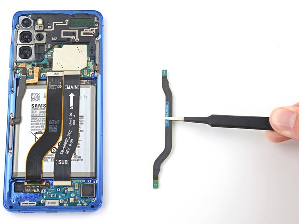 Samsung Galaxy S20+ Screen and Battery Assembly Replacement, Remove the flex cables: crwdns2935265:026crwdnd2935265:02crwdnd2935265:03crwdne2935265:0