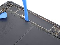 iPad 7 Logic Board Replacement