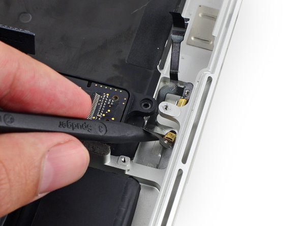 MacBook Pro 13" Retina Display Mid 2014 Dual Microphone Assembly Replacement: crwdns2935265:040crwdnd2935265:03crwdnd2935265:03crwdne2935265:0