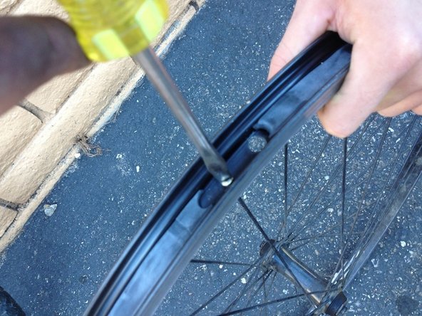 Trek 820 Spokes Replacement: crwdns2935265:012crwdnd2935265:02crwdnd2935265:03crwdne2935265:0