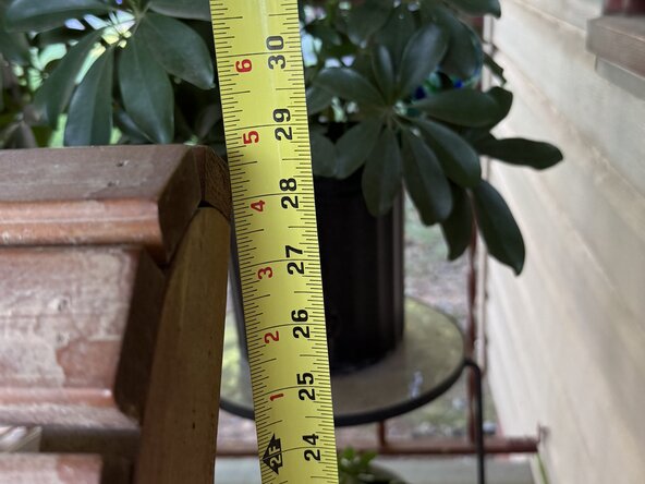 How to Repair a Backward-Tilted Porch Swing: step 2, image 1 of 3