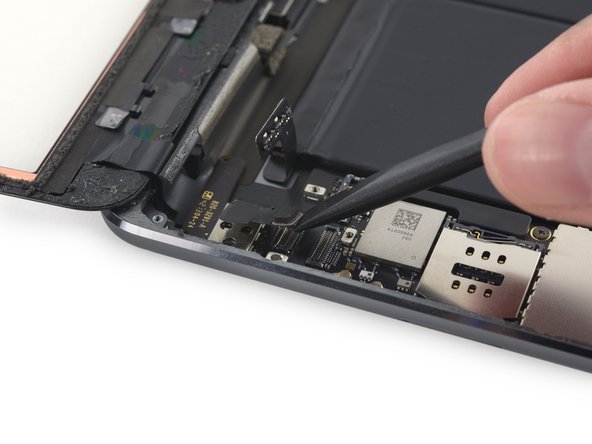 iPad Mini 2 LTE Front Panel Replacement, Digitizer: crwdns2935265:045crwdnd2935265:02crwdnd2935265:02crwdne2935265:0