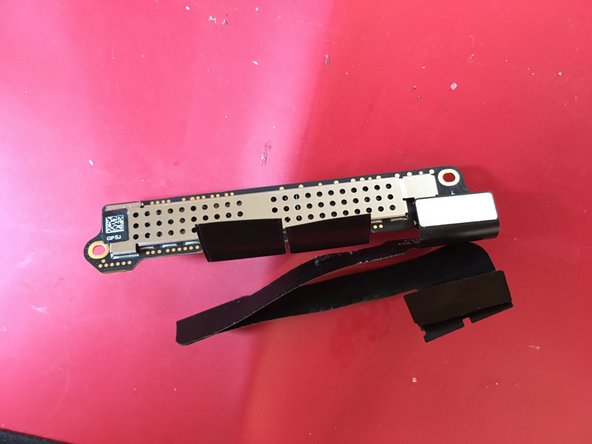 How to build a display using a iMac: step 25, image 2 of 3