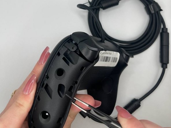 8BitDo Ultimate Wired Vibration/Rumble Motor Replacement: crwdns2935265:04crwdnd2935265:03crwdnd2935265:03crwdne2935265:0