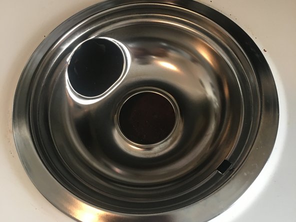 Amana Freestanding Electric Range Burners and Rims Replacement: crwdns2935265:05crwdnd2935265:02crwdnd2935265:02crwdne2935265:0