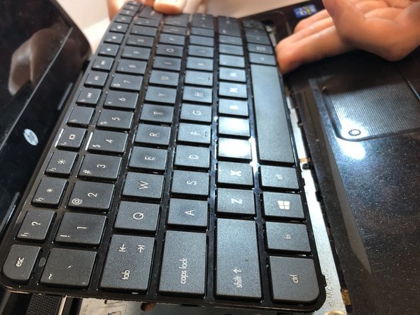 HP Pavilion Sleekbook 14-b013cl Cooling Fan Replacement: crwdns2935265:05crwdnd2935265:03crwdnd2935265:03crwdne2935265:0