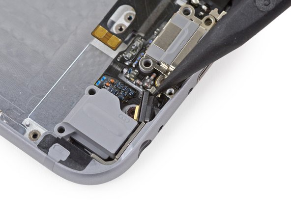 iPhone 6 Rear Case Replacement: crwdns2935265:074crwdnd2935265:02crwdnd2935265:02crwdne2935265:0