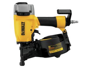 Clavadora Dewalt DW66C-1 (2016)