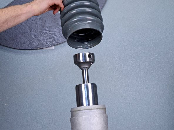 Wacker 4-Stroke Rammer BS504AS REV 101 (2019) Bellows Replacement, Remove the bellows: crwdns2935265:018crwdnd2935265:03crwdnd2935265:03crwdne2935265:0