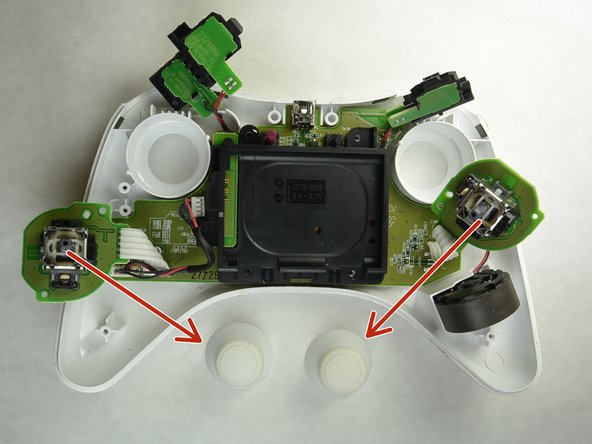 Remplacement du D Pad du Nintendo Wii U Pro Controller: étape 8, image 1 de 1