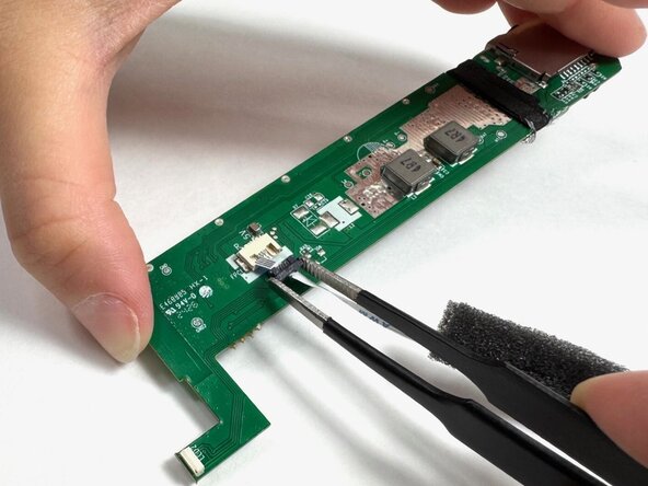 Ortizan X10 USB-C Charging Port Replacement: crwdns2935265:011crwdnd2935265:03crwdnd2935265:03crwdne2935265:0