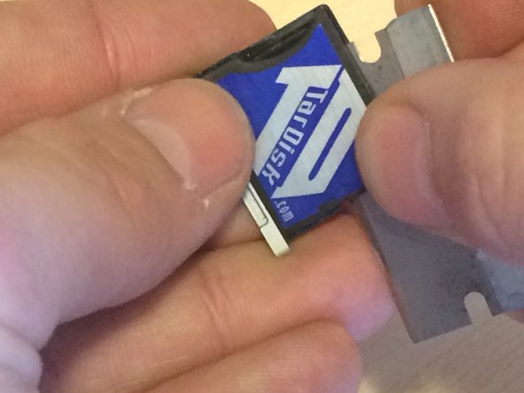 Nifty MiniDrive and TarDisk MiniDrive Teardown, Opening TarDisk MiniDrive: step 3, image 2 of 3