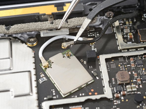 Microsoft Surface Laptop 4 (15-inch) Headphone Jack Replacement