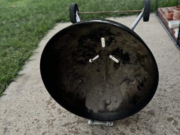 Weber Charcoal Kettle Grill Cleaning System Replacement, Cleaning System: crwdns2935265:01crwdnd2935265:03crwdnd2935265:03crwdne2935265:0