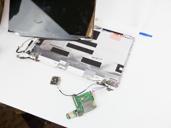 HP Chromebook 14-Q070NR Display Replacement: crwdns2935265:09crwdnd2935265:03crwdnd2935265:03crwdne2935265:0