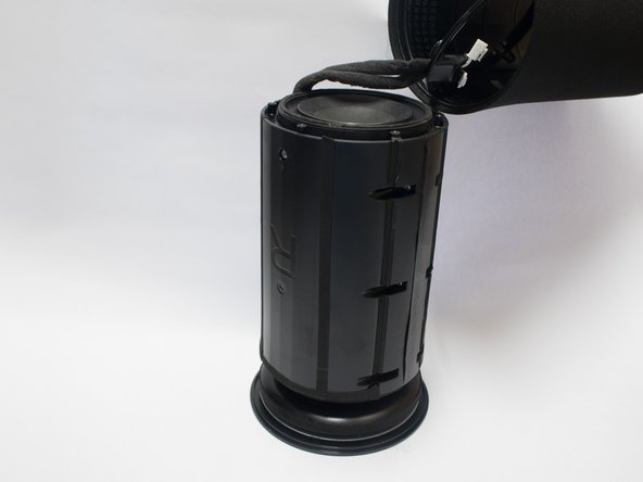 Samsung Radiant360 R3 Tweeter Replacement: crwdns2935265:010crwdnd2935265:03crwdnd2935265:03crwdne2935265:0