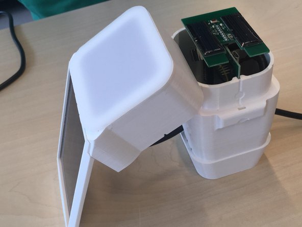 Sigrow Soil Pro + Assembly, Closing the case: crwdns2935265:013crwdnd2935265:02crwdnd2935265:02crwdne2935265:0