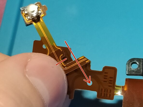 Sony A7 II Top Flex Cable replacement, Bending the AF assist lamp flex cable part 1: crwdns2935265:038crwdnd2935265:02crwdnd2935265:03crwdne2935265:0