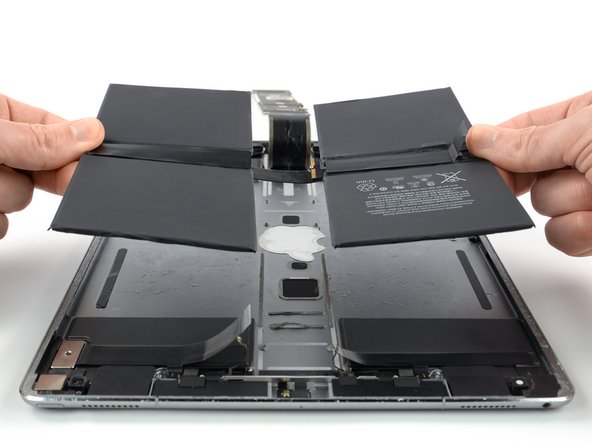 iPad Pro 12.9" 2nd Gen Battery Replacement, Remove the battery: crwdns2935265:077crwdnd2935265:02crwdnd2935265:03crwdne2935265:0
