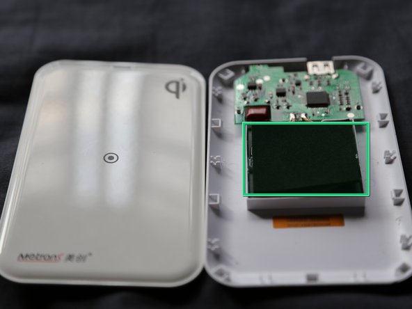 Metrans MWT01 Qi Wireless Charger Teardown: crwdns2935265:02crwdnd2935265:02crwdnd2935265:02crwdne2935265:0