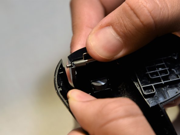 HP Windows Mixed Reality Controllers TPC-Q044 Trigger Replacement, Trigger: crwdns2935265:05crwdnd2935265:02crwdnd2935265:03crwdne2935265:0