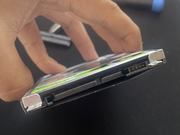 Lenovo IdeaPad Gaming 3 15ARH-334 HDD Replacement, Preparing the drive: crwdns2935265:04crwdnd2935265:02crwdnd2935265:03crwdne2935265:0