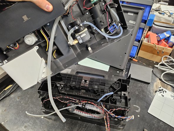 S7 MaxV Ultra dock: Suction fan replacement: crwdns2935265:011crwdnd2935265:02crwdnd2935265:03crwdne2935265:0