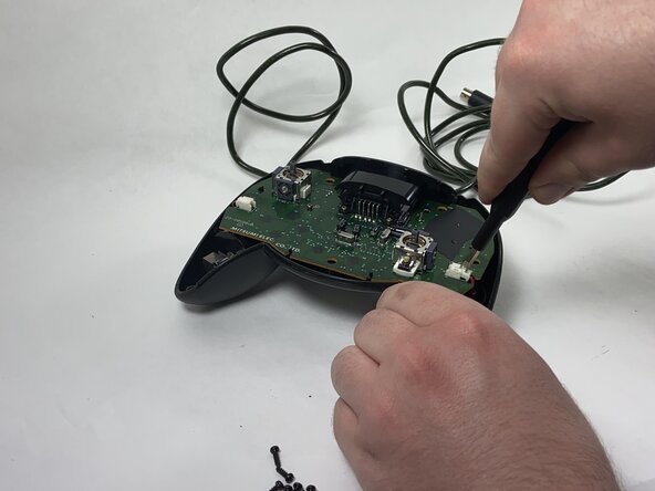 Xbox Duke Controller Potentiometer Replacement: crwdns2935265:04crwdnd2935265:02crwdnd2935265:02crwdne2935265:0