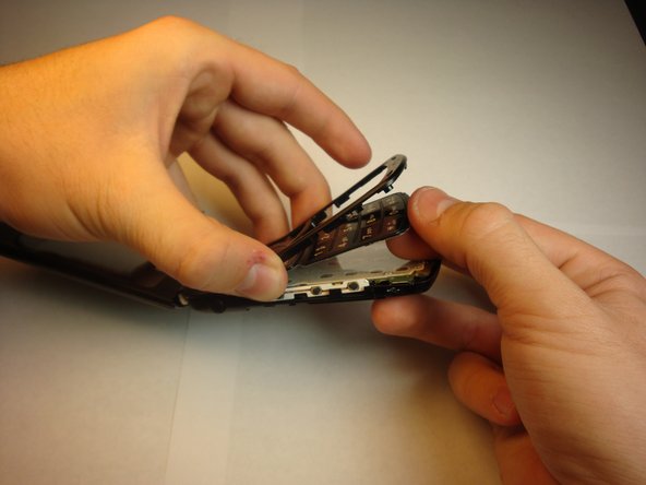 LG VX8560 Keypad Replacement: crwdns2935265:04crwdnd2935265:02crwdnd2935265:02crwdne2935265:0