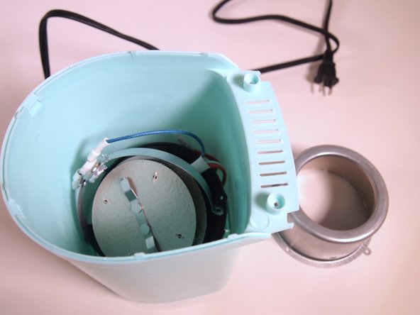 Maxi-Matic Intertek Popcorn Maker Replacement Disassembly Guide: crwdns2935265:07crwdnd2935265:02crwdnd2935265:02crwdne2935265:0