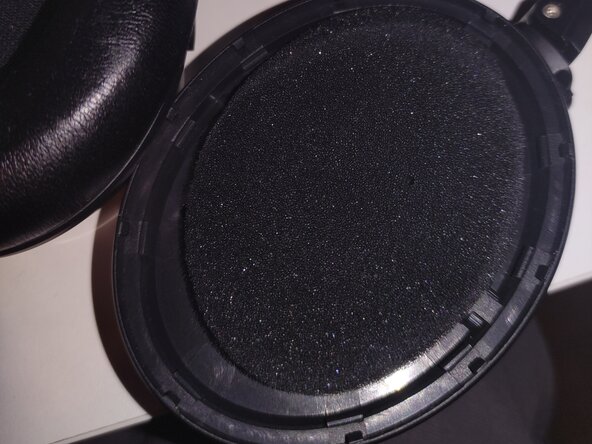 Srhythm NC25 Battery Replacement, Dismantling the case: crwdns2935265:02crwdnd2935265:02crwdnd2935265:02crwdne2935265:0