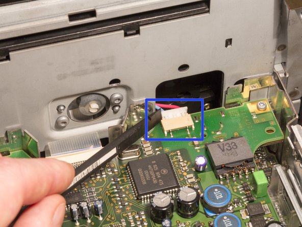 Disassembling Audi Navigation Plus unit: step 13, image 3 of 3