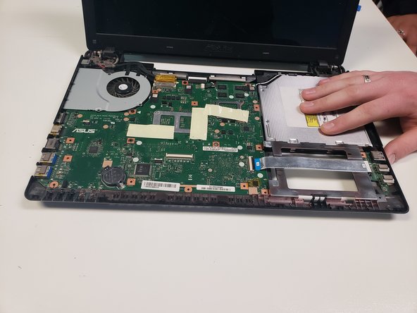 Asus K55VD Fan Replacement: crwdns2935265:08crwdnd2935265:02crwdnd2935265:03crwdne2935265:0