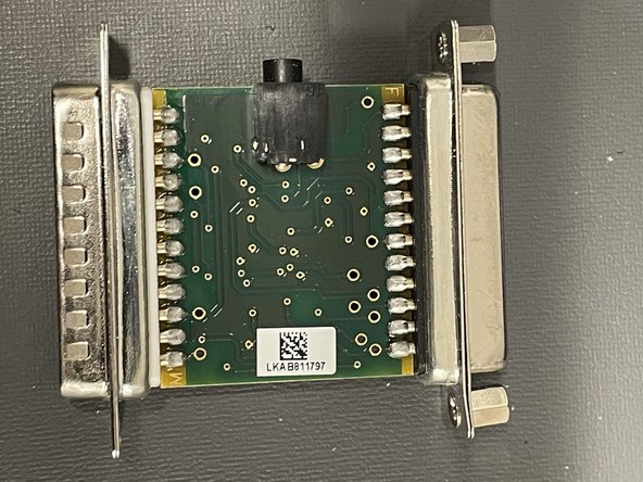 422TTL modification for Bench DC Power, Remove PCB and Remove/desolder  power jack: crwdns2935265:02crwdnd2935265:03crwdnd2935265:03crwdne2935265:0