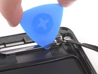 iPad 7 Left Speaker Replacement