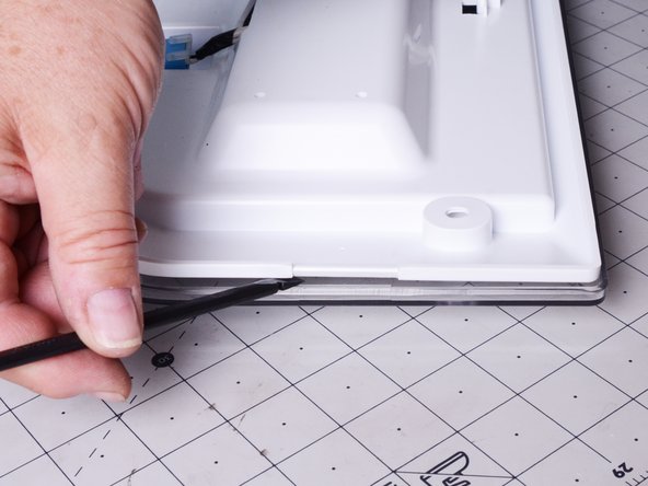 LG Refrigerator Model LFX25973 Refrigerator Light Replacement: crwdns2935265:08crwdnd2935265:03crwdnd2935265:03crwdne2935265:0