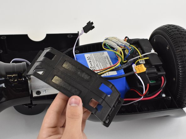 Hover-1 Superstar Battery Replacement, Battery: crwdns2935265:03crwdnd2935265:02crwdnd2935265:02crwdne2935265:0